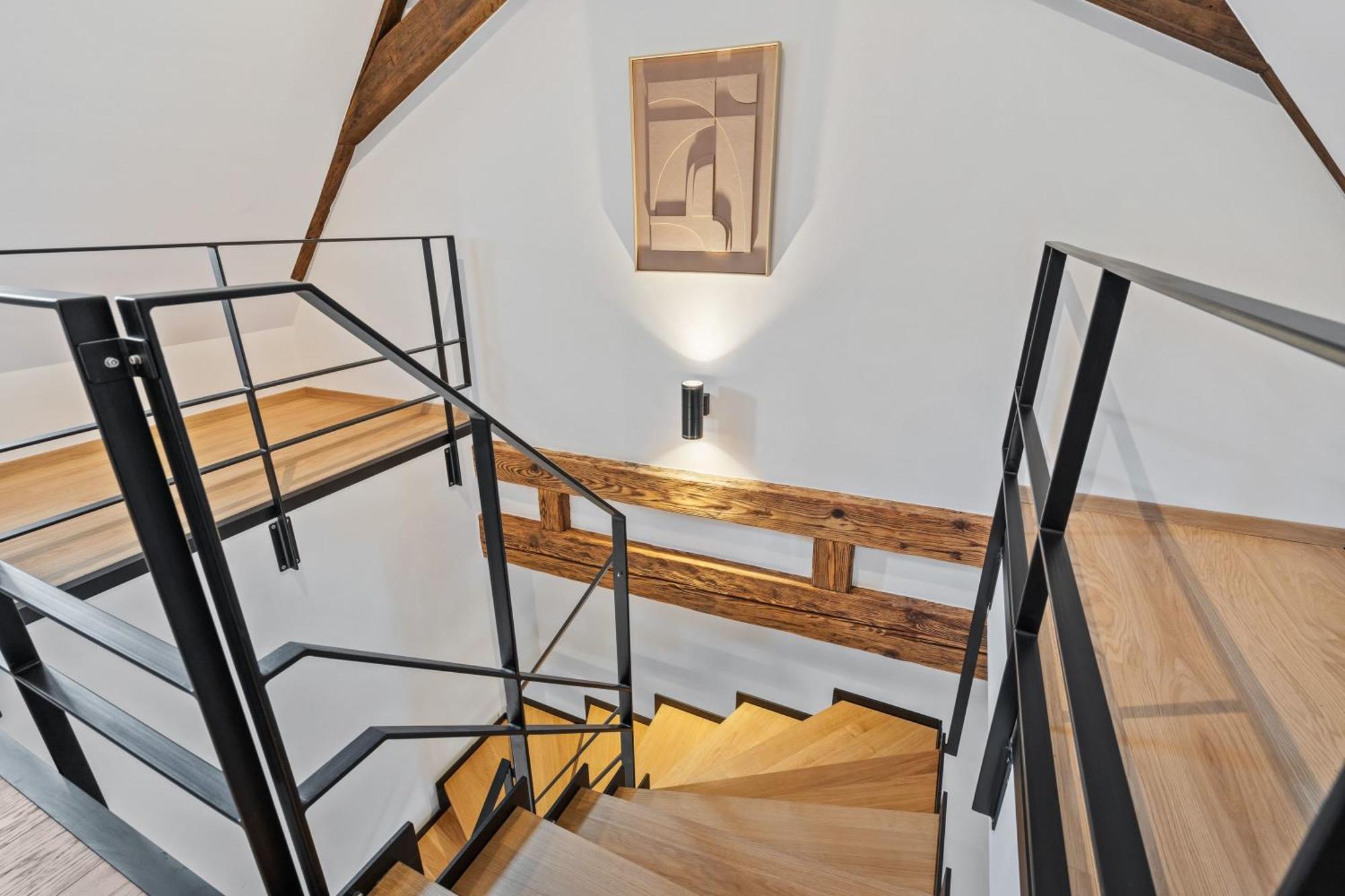 Elegant Clausen Apartment With King Bed & Wifi Luxembourg By Eksteriør billede
