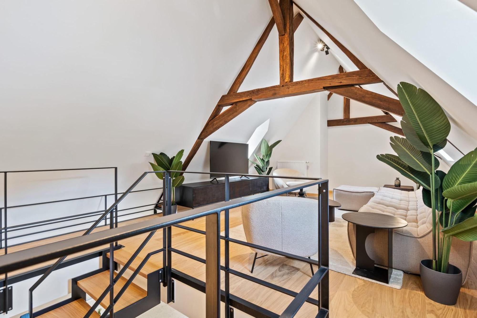 Elegant Clausen Apartment With King Bed & Wifi Luxembourg By Eksteriør billede